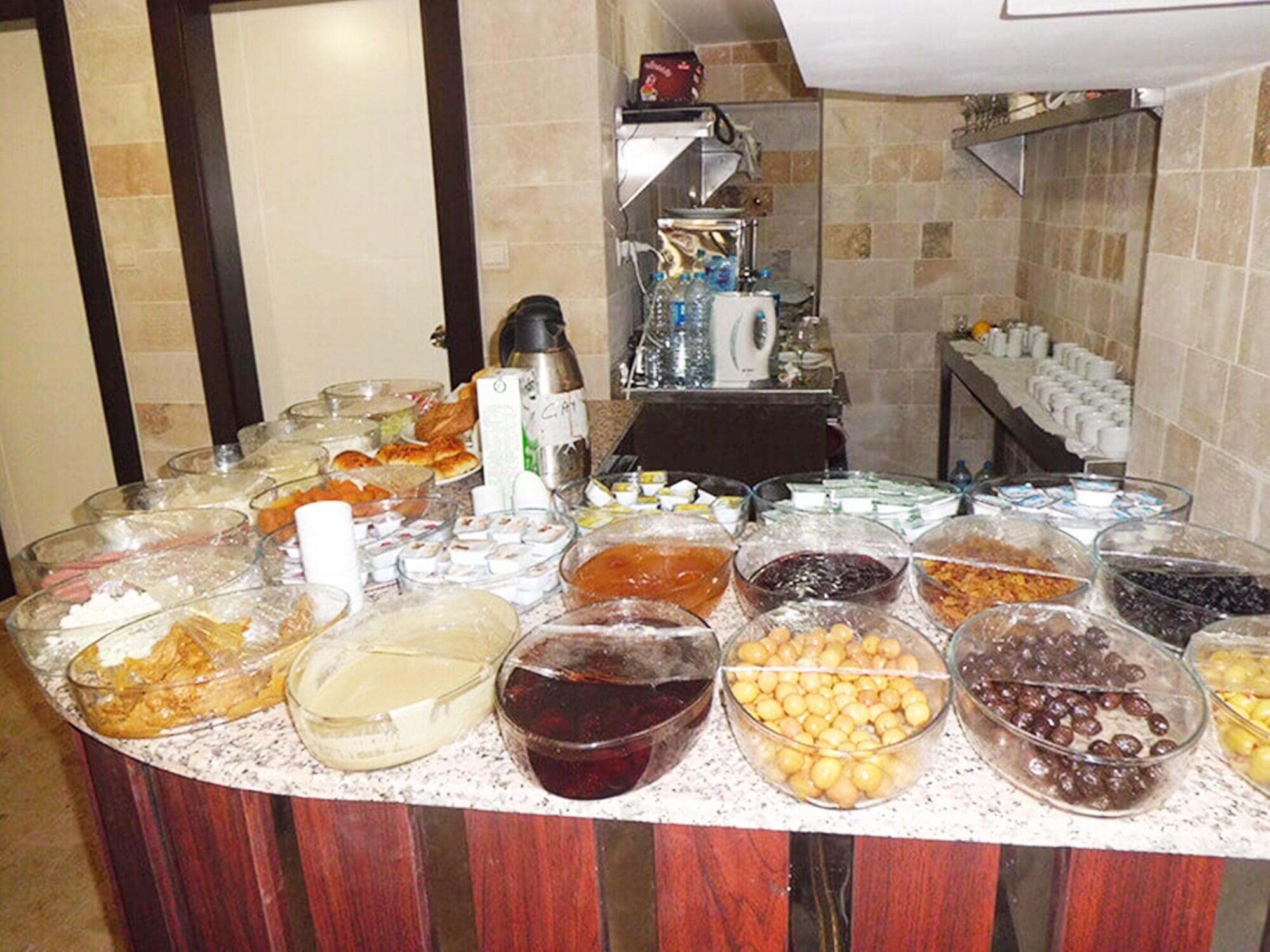 Utkubey Hotel Gaziantep Esterno foto