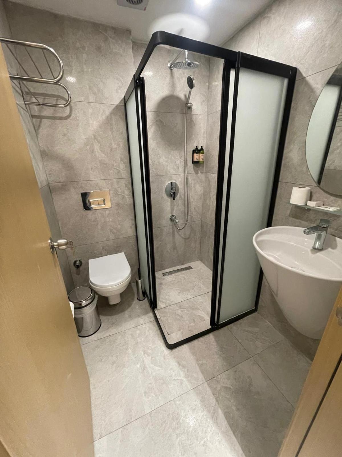 Utkubey Hotel Gaziantep Esterno foto